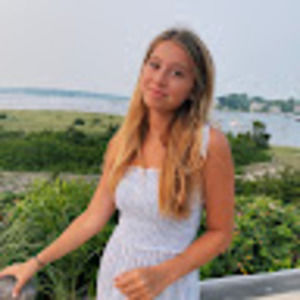 Meet your Posher, Annalise